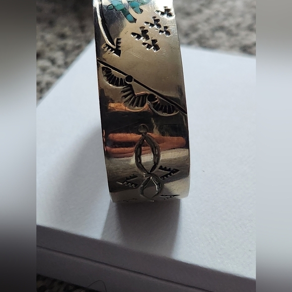 Navajo Turquoise Chip Inlay Cuff Bracelet Signed CH - Picture 4 of 11